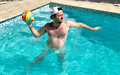 volley piscine ballon