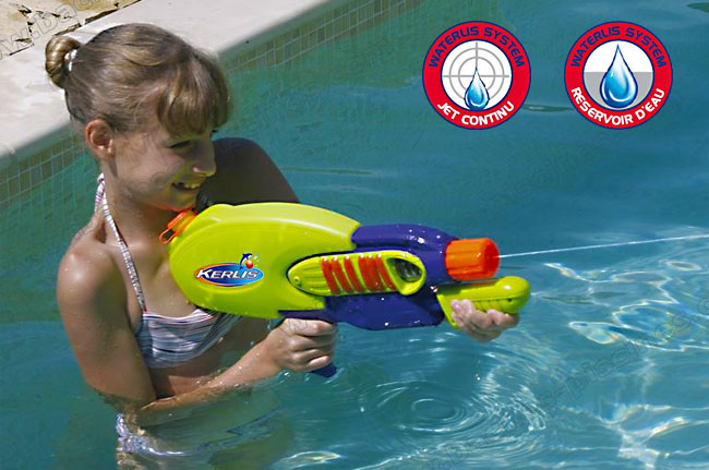 fusil à eau piscine