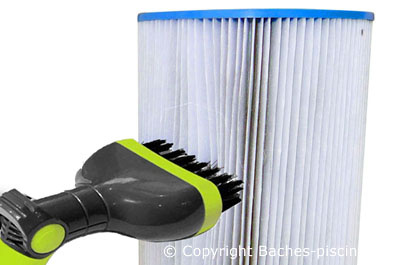 Brosse nettoyeur filtre piscine