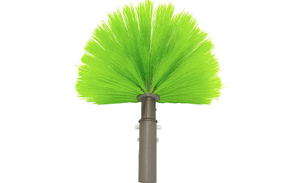 brosse recoin grande piscine