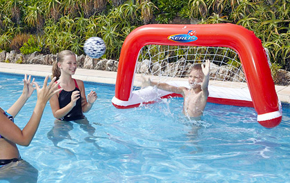 jeu flottant piscine waterpolo