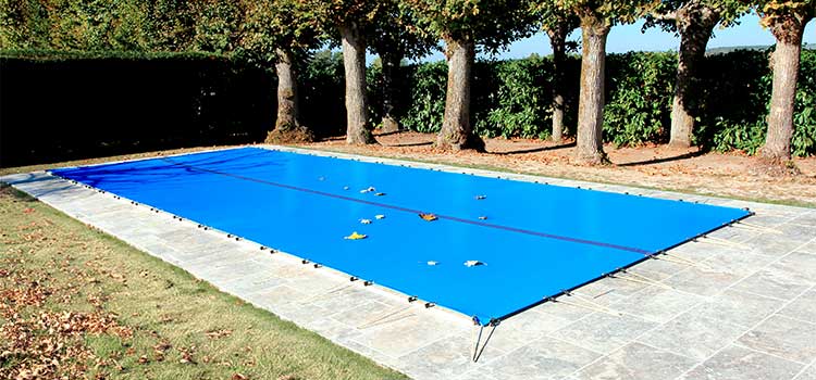 bache piscine hiver bleu
