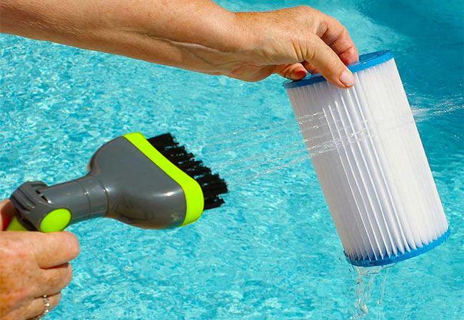 nettoyeur jet d'eau avec brosse pour filtre spa et piscine