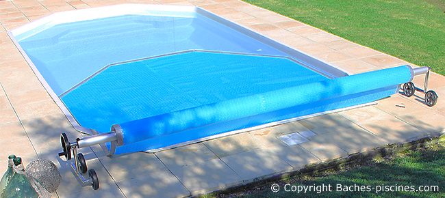 Bâche à bulle d'été 400 microns Bleu piscine 12m x 6m